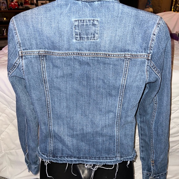 Abercrombie & Fitch Raw Hem Jean Jacket - Picture 6 of 11